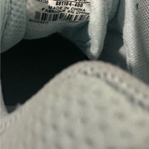 Nike Women's Air Max Running Sneakers Light Blue Size 5 - Picture 6 of 13